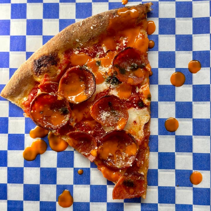 MOTO - Wholesale Hot Sauce - CALABRIAN CHILI HOT SAUCE1