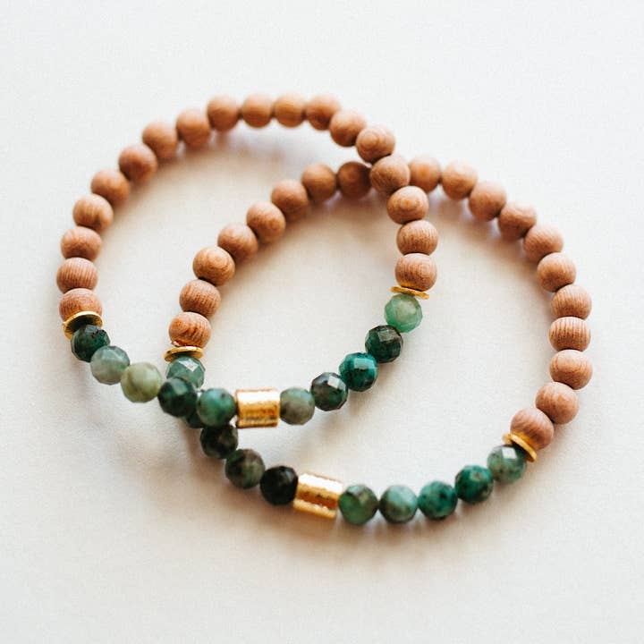 Bracelet May Emerald Birthstone, bijoux en pierre de naissance verte pour la vente par Kelsey O’Brien Designs