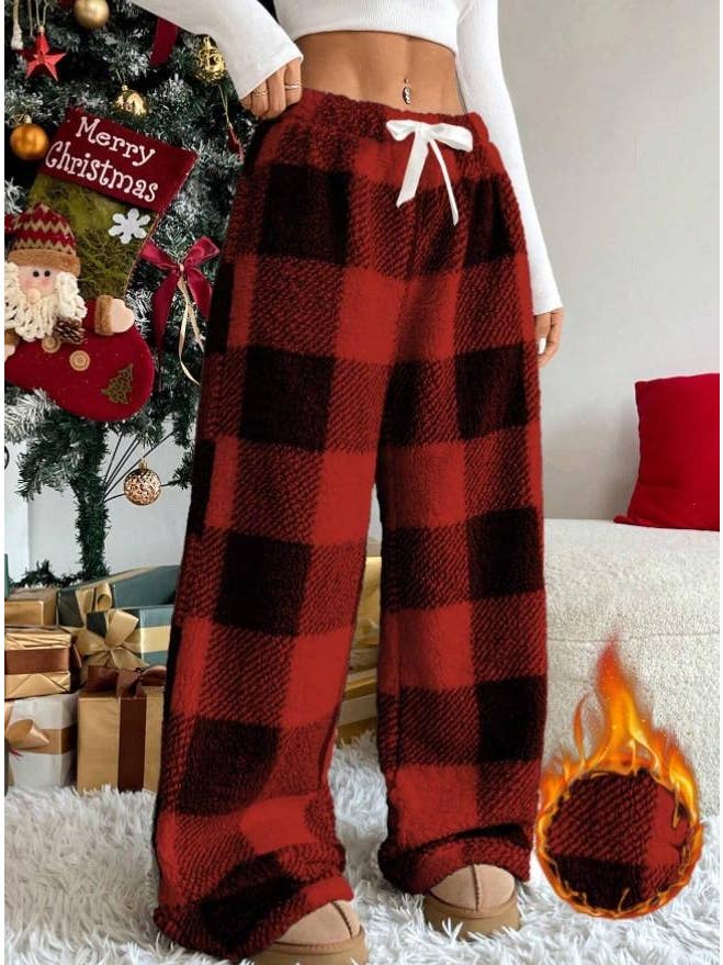 HIDDENBRAND - Wholesale Pants - Women's - Flannel Plaid Print Fleece Lounge Pants3