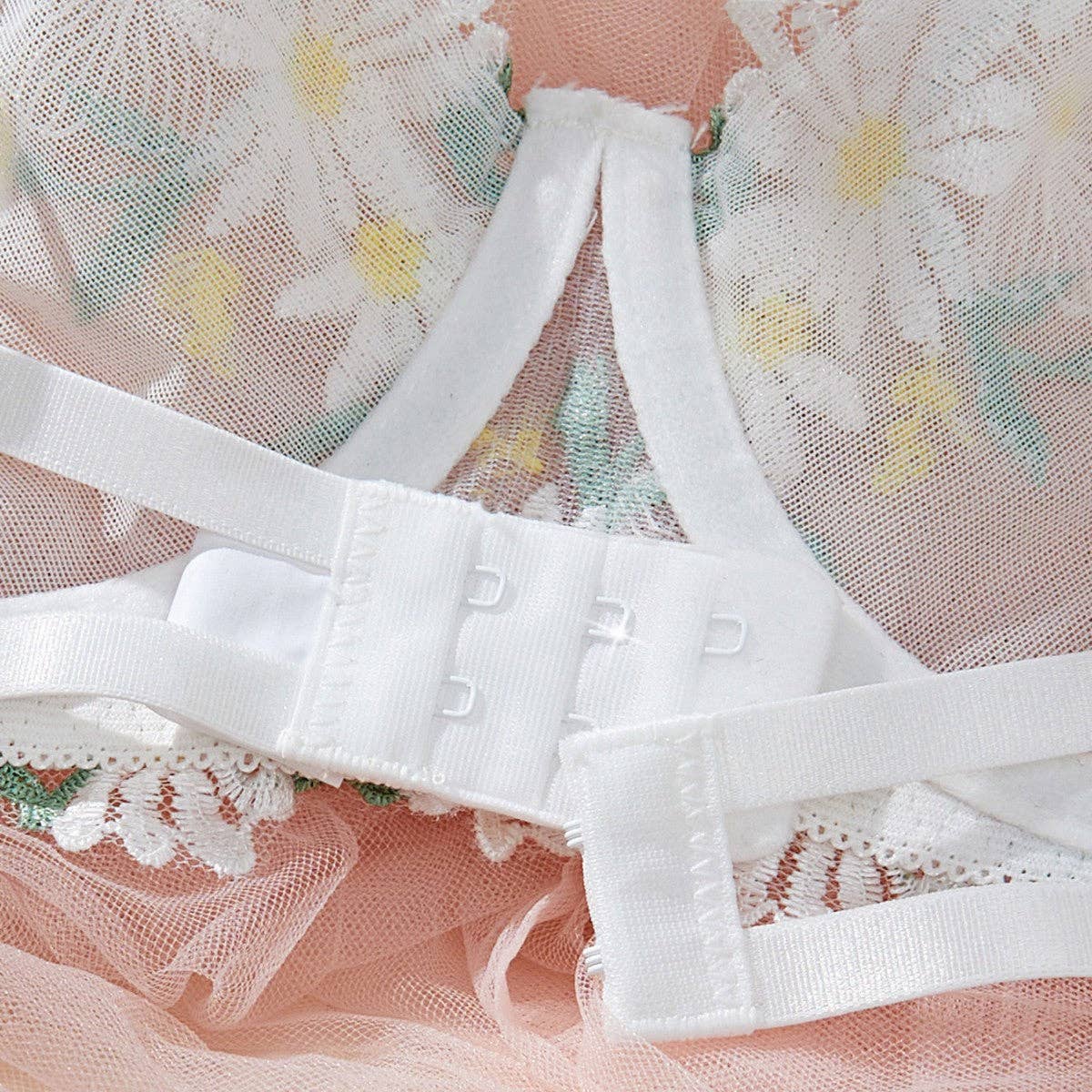 White Ladies Embroidery Daisy Bra Thong 2PCS Lingerie Set SKLG4001 for wholesale on Faire3