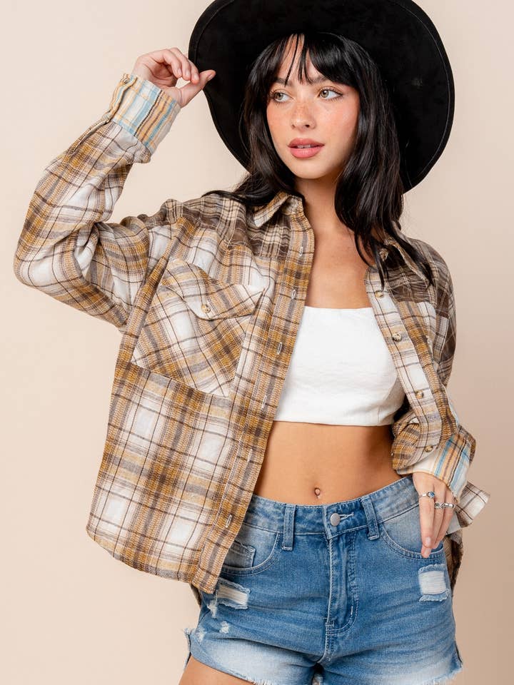CT10511N / OVERSIZED PLAID FLANNEL SHIRTS for wholesale by BEIVY & COLLABO