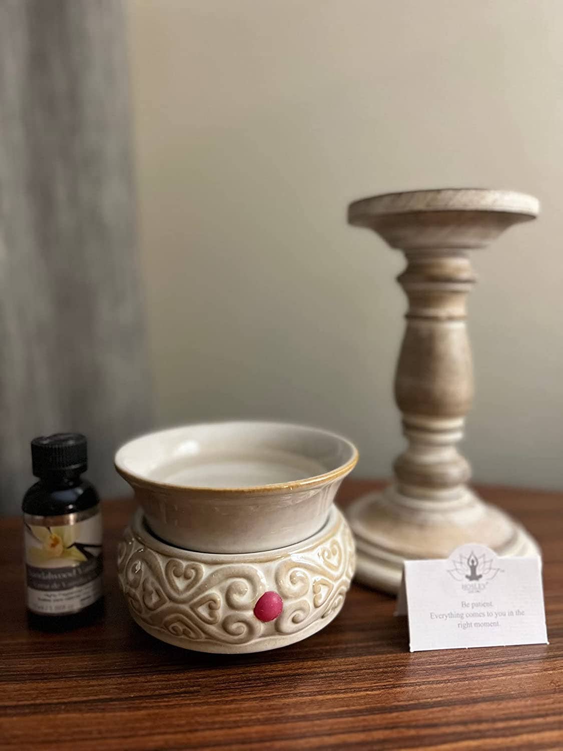 Hosley - Wholesale Wax Warmer - Hosley® 4.5in D Ceramic Electric Warmer - Cream3