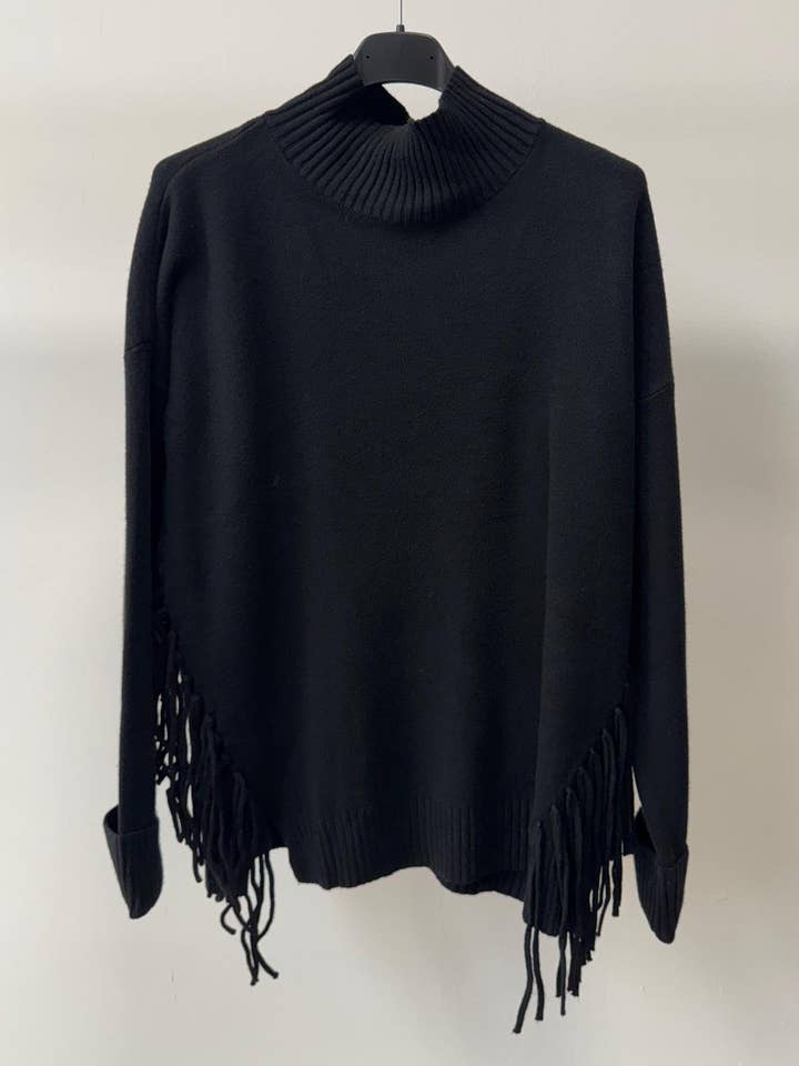 NOELINE - Wholesale Knit Sweater - Women's - Knit sweater with fringes 2601210
