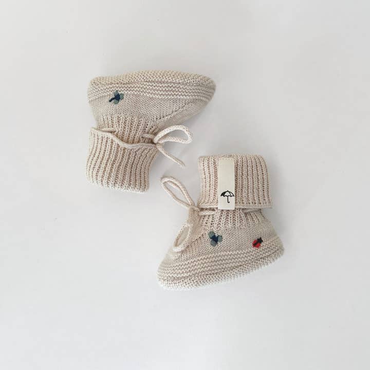 Saga Copenhagen - Wholesale Booties - Baby - Baby Booties - Organic cotton - Knitted - Cream & Embroidery1