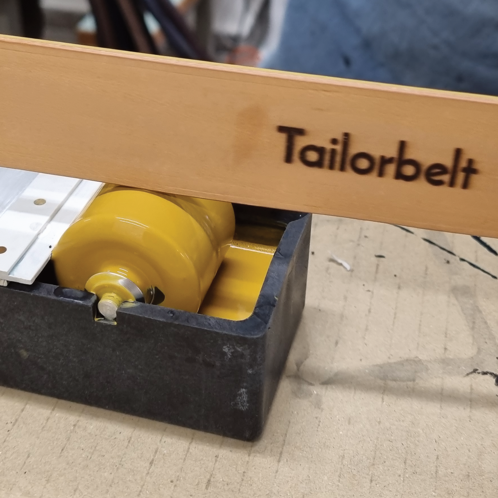 Tailorbelt - Wholesale Belt - Men's - Men's sports belt grey base and ocean lining2