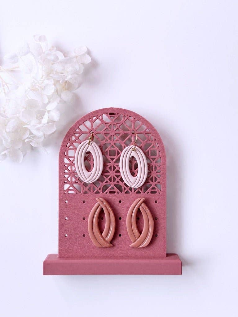 S.I. Originals - Wholesale Jewelry Stand & Display - Earrings display2