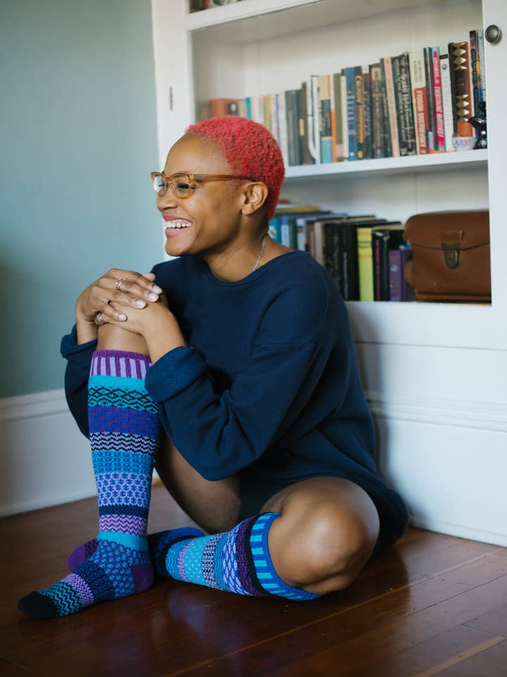 Solmate Socks – Engroshandel Strømper - Dame – Raspberry voksne knæstrømper | Bæredygtigt fremstillet i USA 1