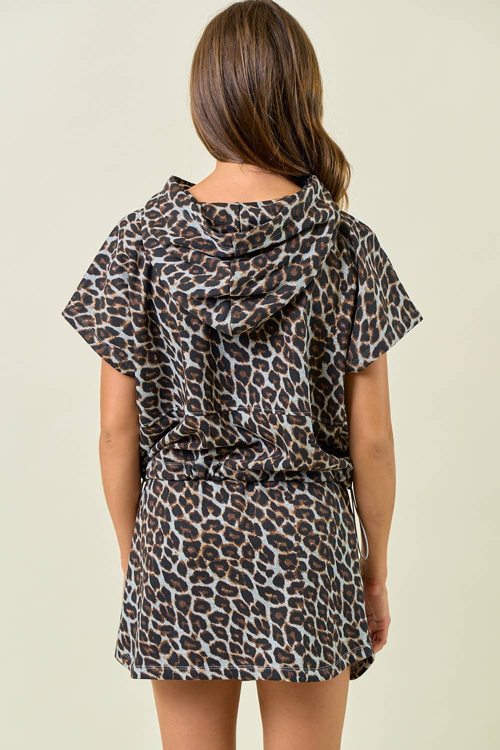 Doe and Rae – Engroshandel Hoodie – Kvinder – LEOPARD TERRY SNØREBÅND OVERSIZED HÆTTETRØJE - 45251T3