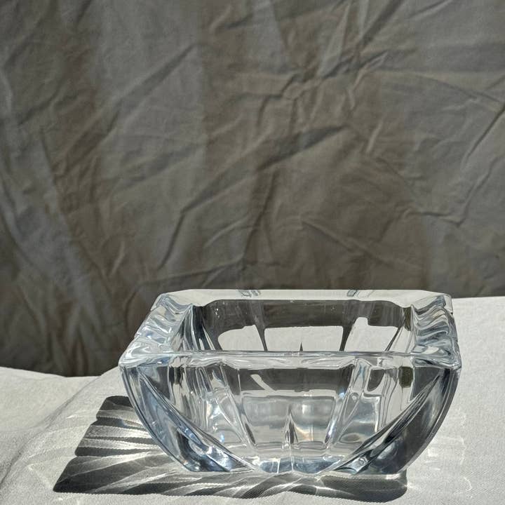 Office Objets - Vente Cendrier - Grand cendrier en verre massif carré vintage2