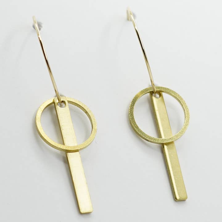 Collezione Simplicity | Orecchini a cerchio e a barra per la vendita all'ingrosso da parte di Copper Bee