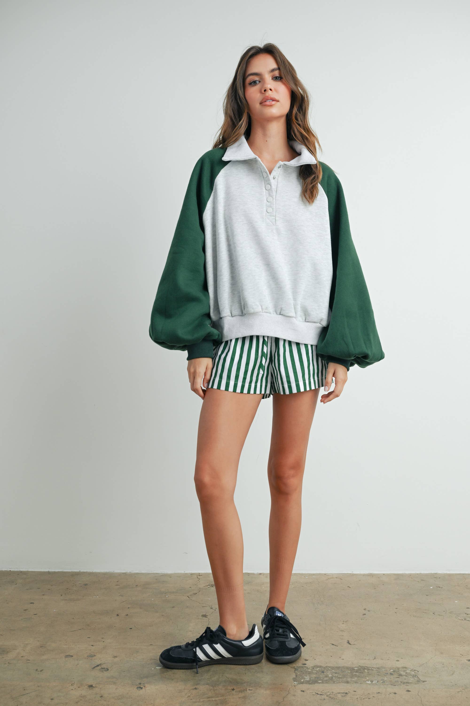 BUTTERMELON - Wholesale Sweatshirt - Women's - Color Block Classic Polo Sweatshirt - BMT758816