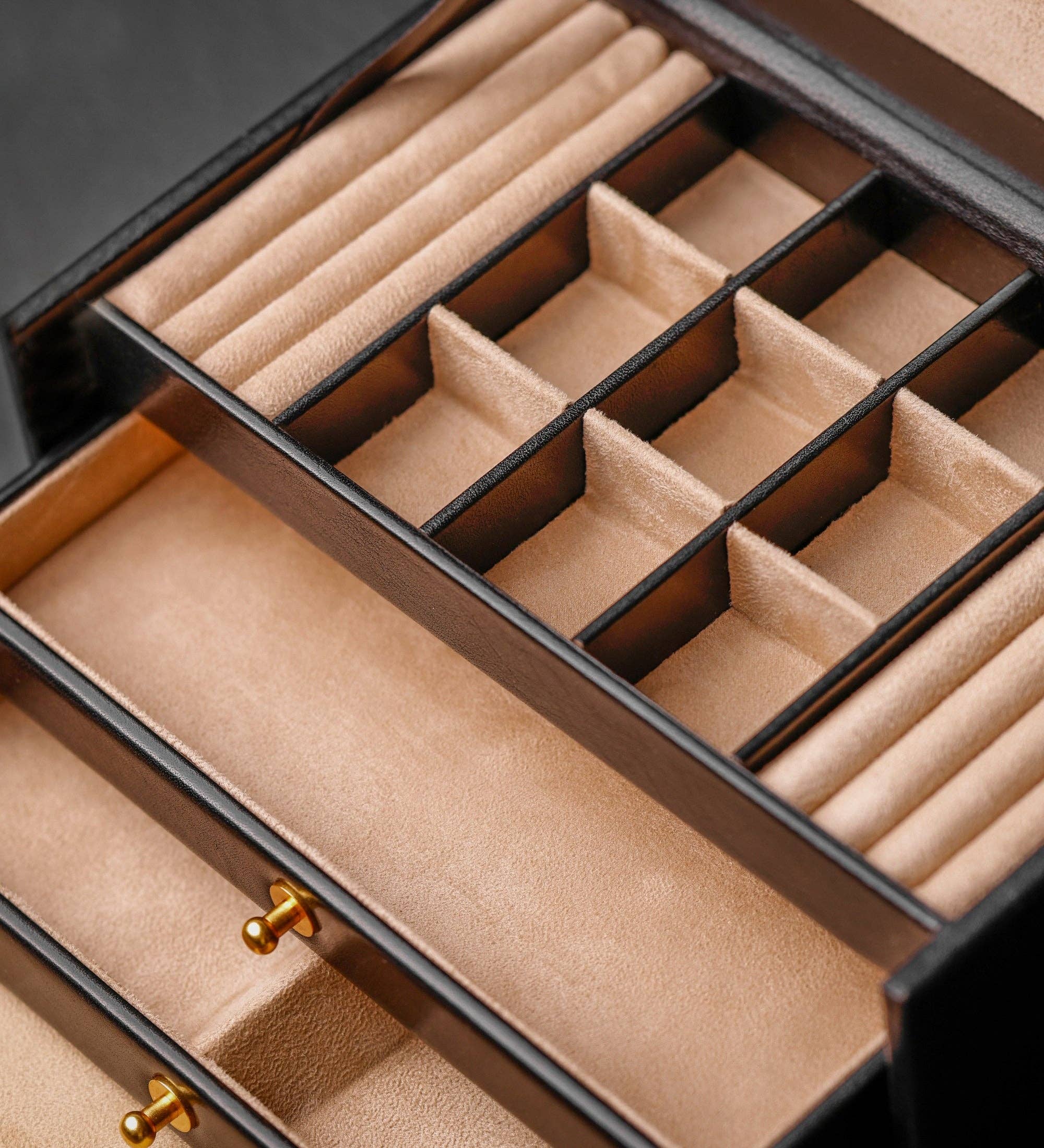 Time Resistance - Wholesale Jewellery box/organiser - Leather Jewelry Box for Women - Beloved47