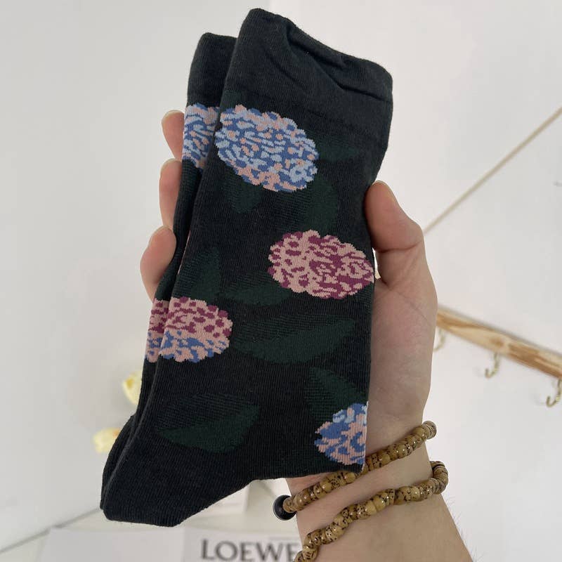 Tourtiwi - Wholesale Socks - Unisex - Retro Art Abstract Print Mid-Calf Socks20