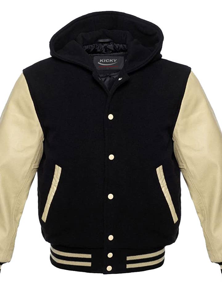 Bomber de baseball à capuche Varsity Letterman, noir crème pour la vente par Kicky Imports LLC