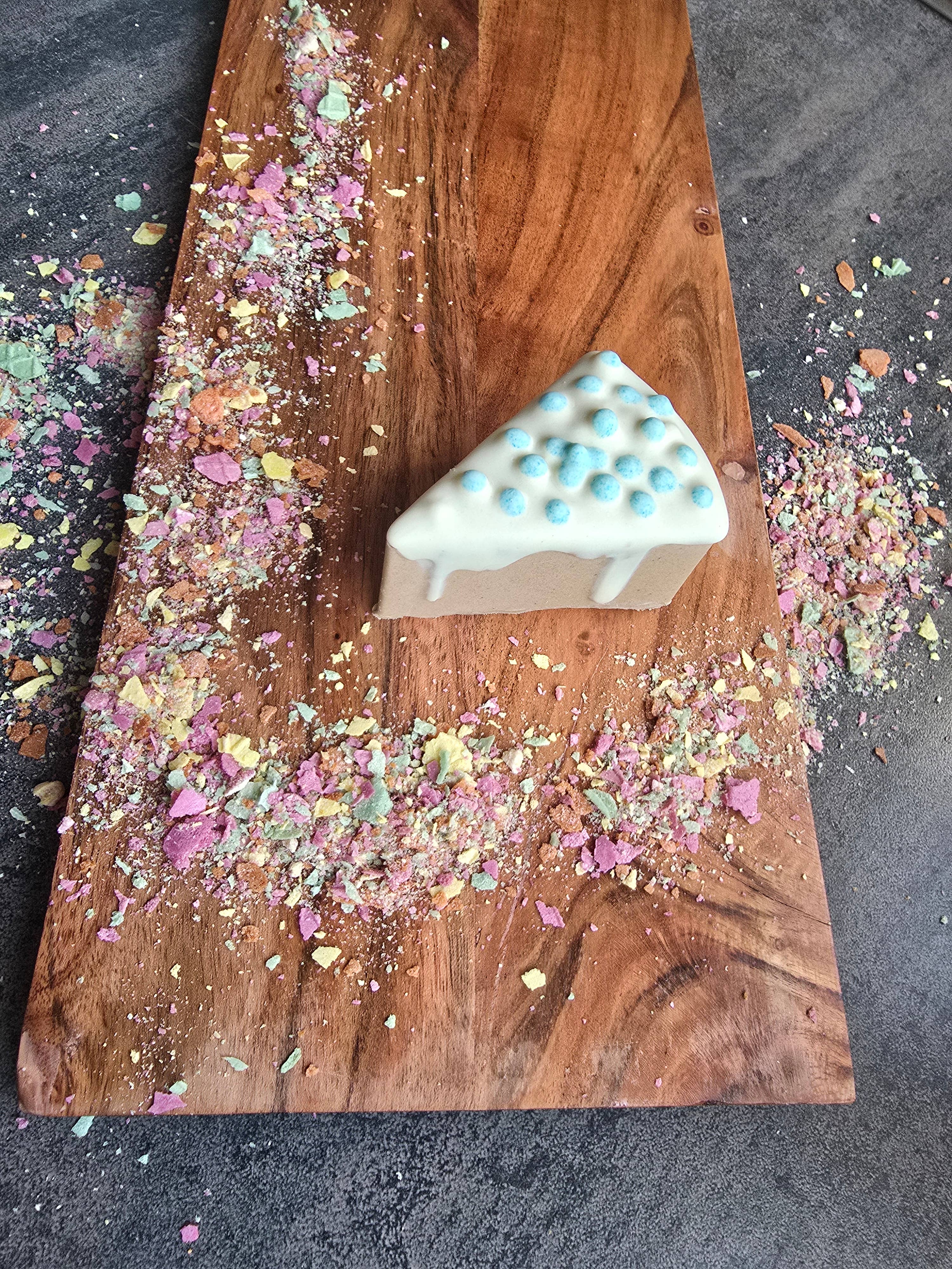 Manufaktur Sweet Crunchy Bit® Handmade DogFood 🐾 - Wholesale Pet Treats - Dog - BlueberryCheesecake4