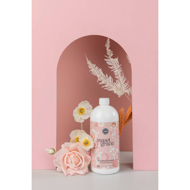 Bridgewater Candle Company - Wholesale Liquid Laundry Detergent - Sweet Grace 32oz Laundry Detergent3