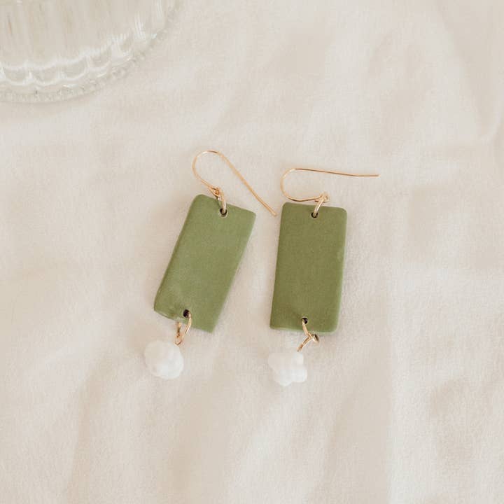 REMOVED BRAND – wholesale Hängande örhängen – Grön dangling polymer lera örhängen3