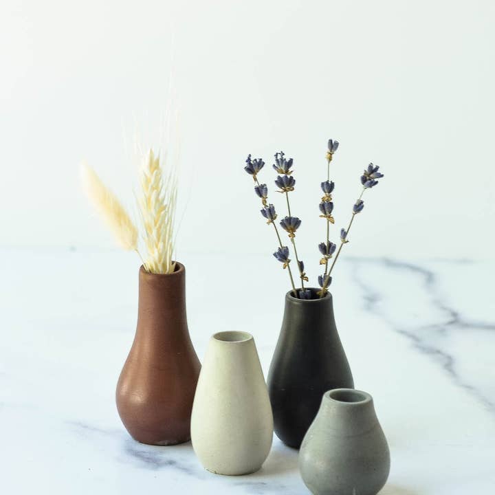Cedar & Stone Garden – wholesale Vase – Set of 4 Miniature Bud Vases4