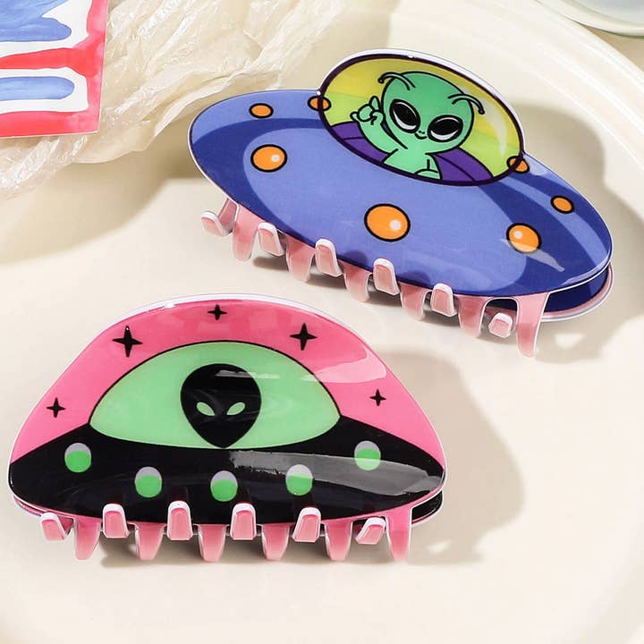ACCITY - Wholesale Hair Clip - Women's - CARTOON ALIEN SPACESHIP HAIRPIN_CWAHA1637
