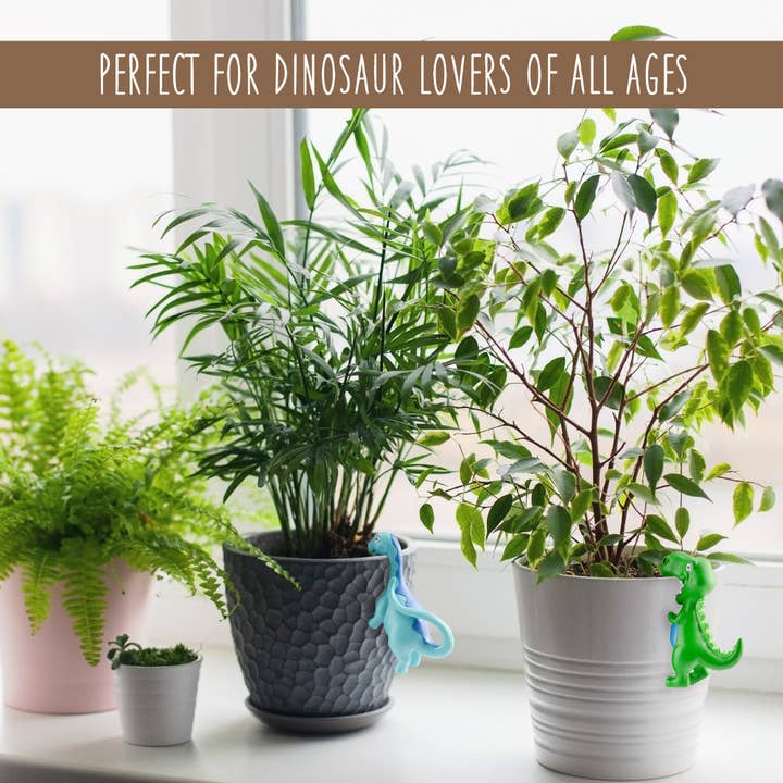 Kurated Korner – wholesale Outdoor ornament/decor – Esterno Dinosaur Planter Huggers 2pc Set