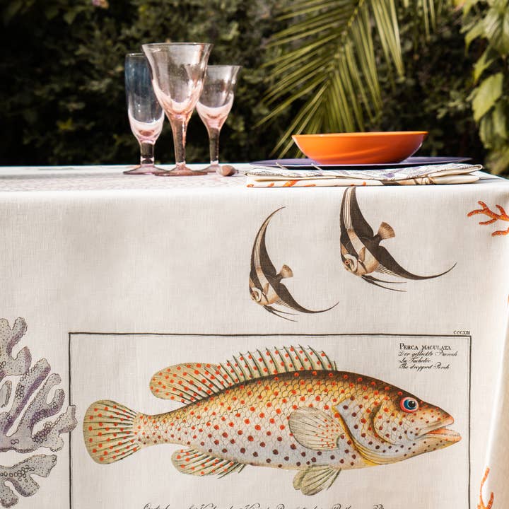 The Napking - Wholesale Tablecloth - Tablecloths “Coral Bay”