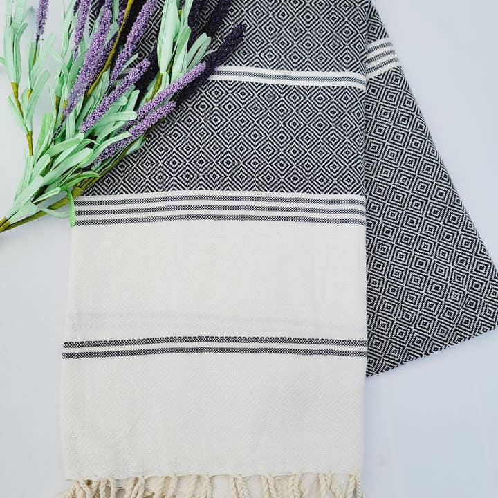 EBRU Home - Wholesale Throw Blanket - Throw Blanket, Farmhouse deco, Fall deco, Quick fold throw13