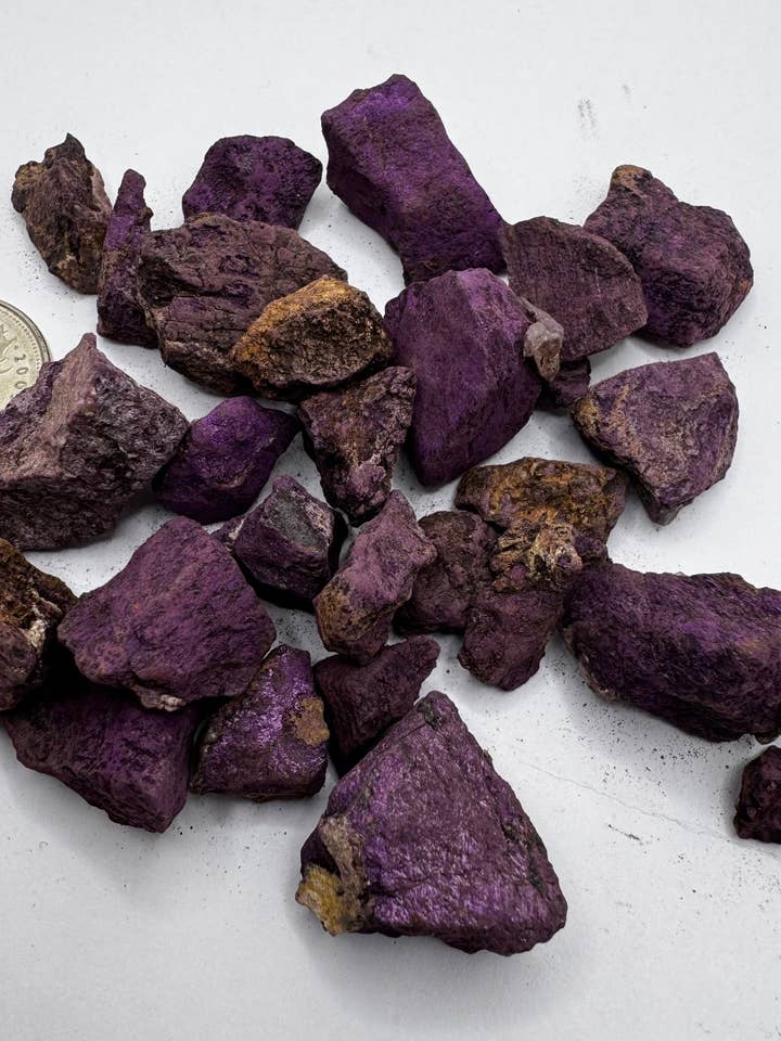 Purpurit Rohsteine für den Großhandel von Moonbeam Healing