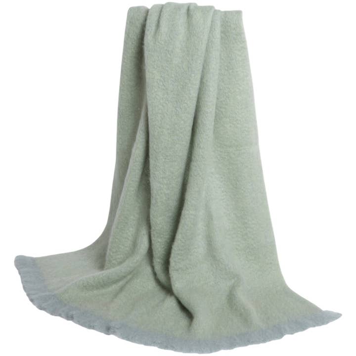 Foxford Hibernia Mohair Plaid voor wholesale door FOXFORD