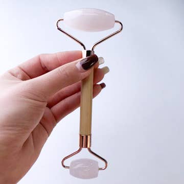 Smile Boutiques - Wholesale Face/Beauty Roller - Natural Gemstone Bamboo Facial Roller2