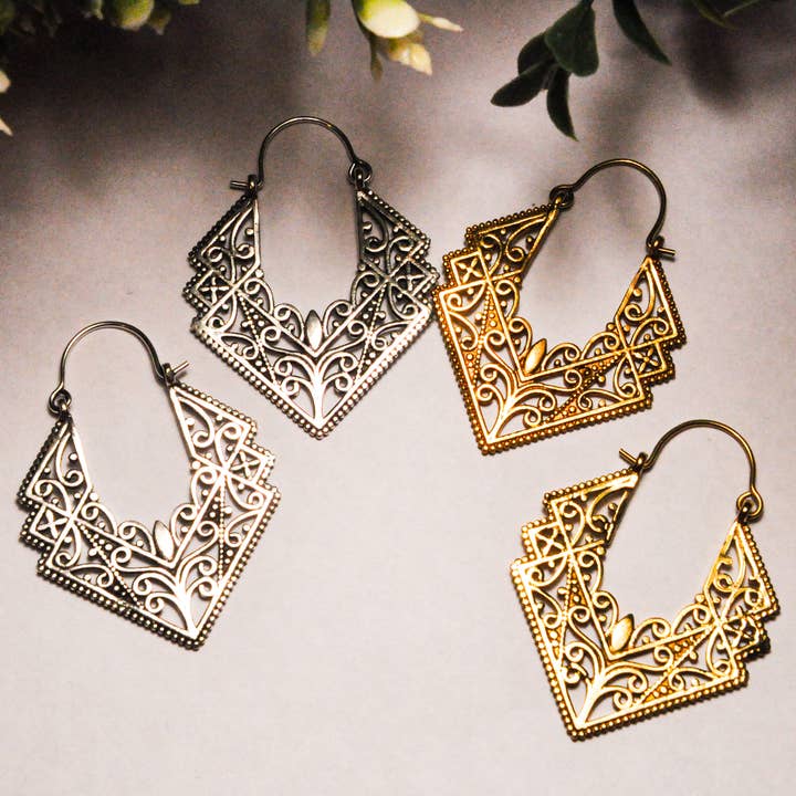 Zumki - Wholesale Hoop Earrings - Suman Art Deco-Inspired Filigree Hoops