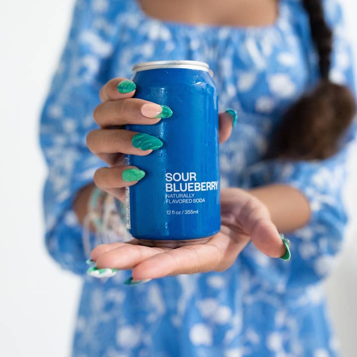 United Sodas - Wholesale Soda/Carbonated Drink - Naturally Flavored Soda - Sour Blueberry 4