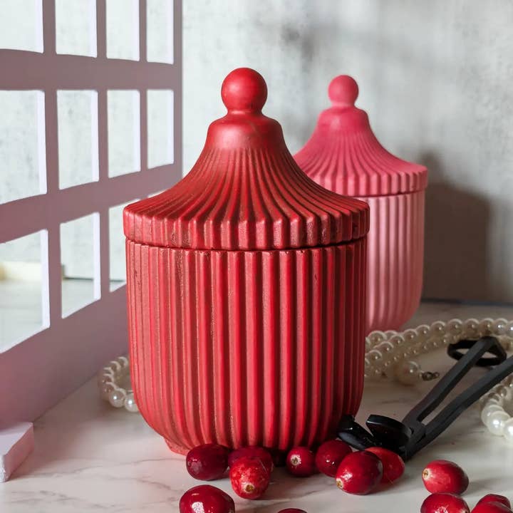 Zyndl - Wholesale Jar/Filled Candle - RED RIDING MOOD | Coconut Wax Candle | Frasier Fir and Apple