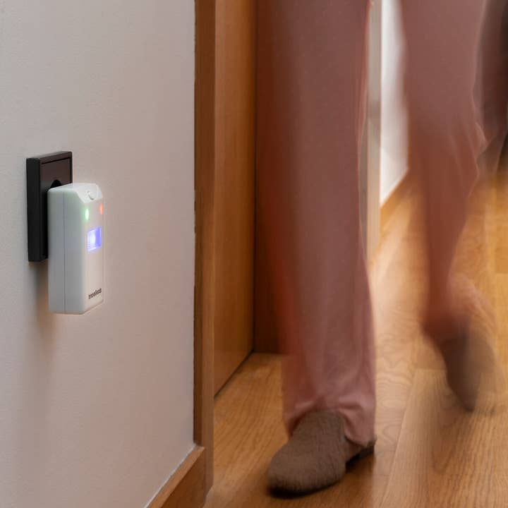 InnovaGoods - Vendita all'ingrosso Repellenti per insetti - Repellente per insetti e roditori Killekt InnovaGoods con LED