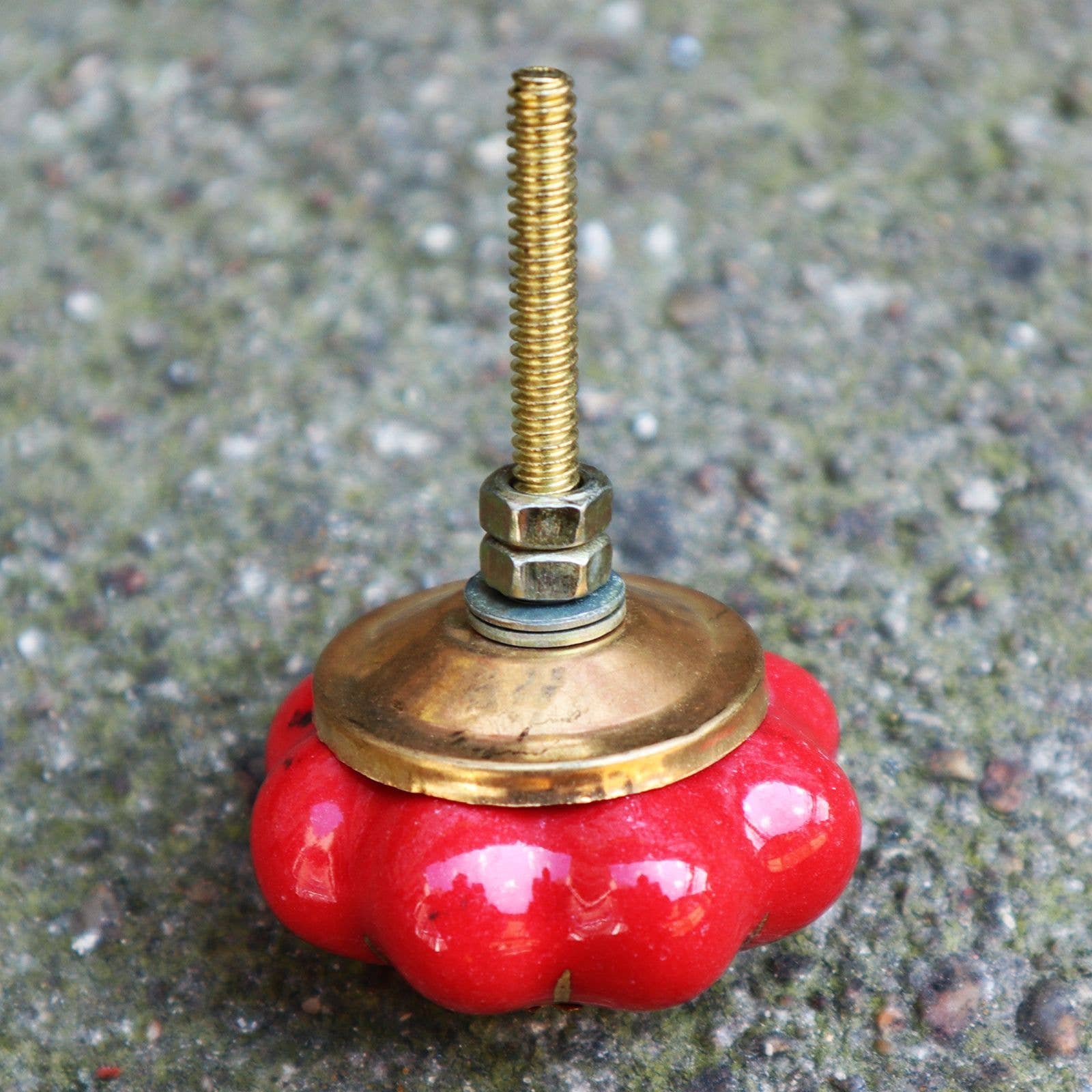 Tribal Trade GmbH – wholesale Knopp/Handtag – Shabby chic rosettmönstrad enfärgad röd keramikknopp för möbler7