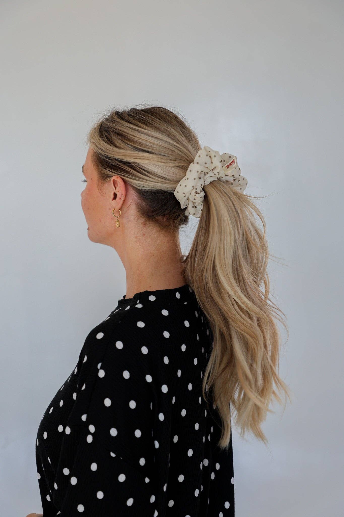 KAXI - Wholesale Scrunchie - Women's - POLKA DOT OVERSIZED SCRUNCHIE4