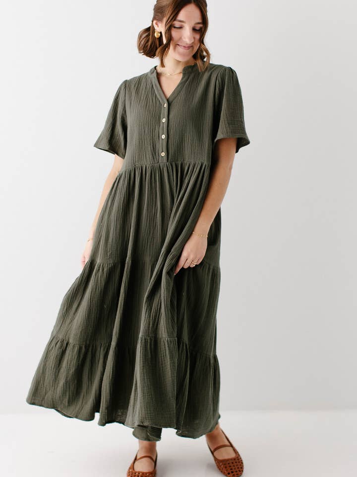 Robe Maxi à Volants en Gaze de Coton 'Bekah' pour la vente par The Main Street Exchange