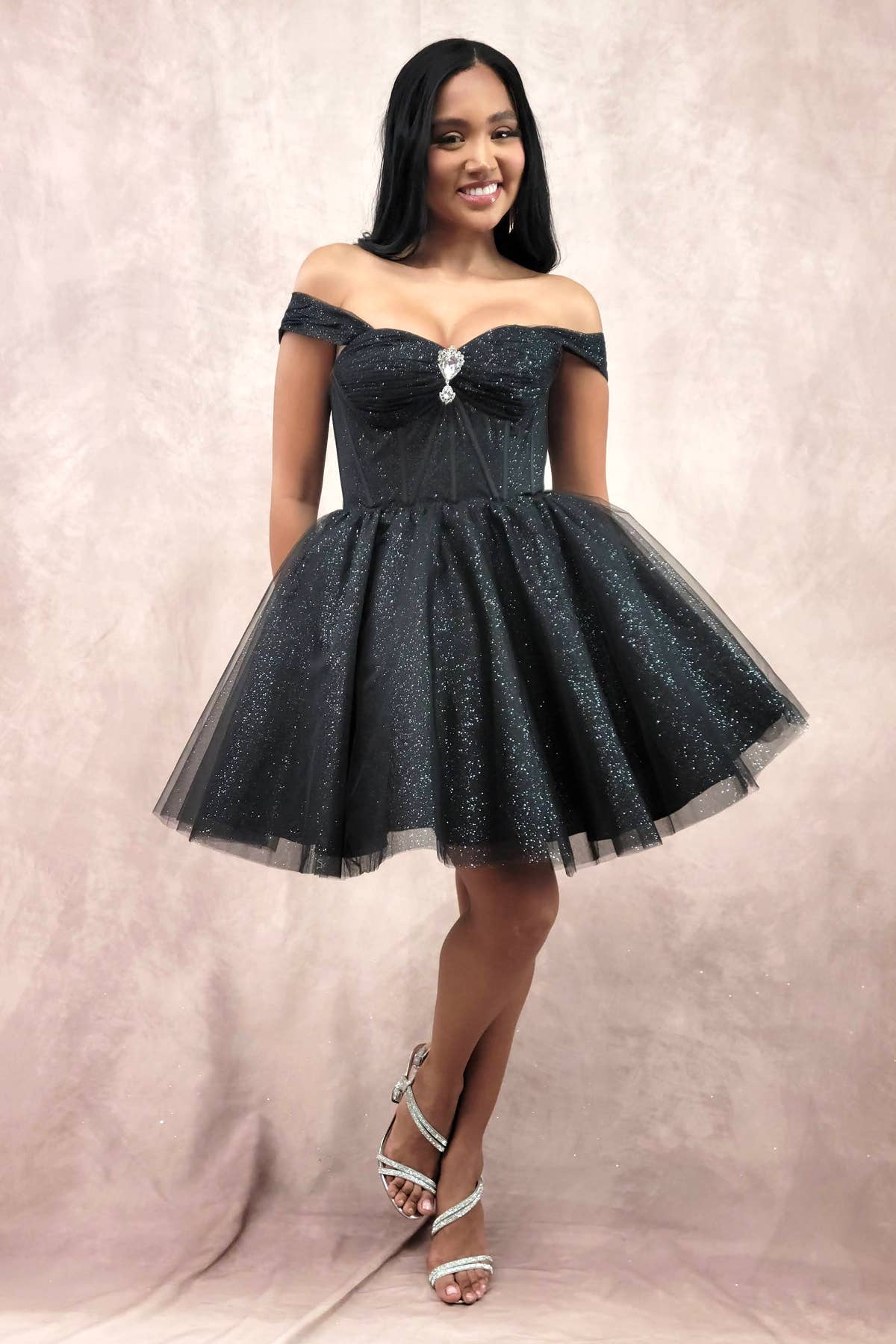 Chicas - Wholesale Dress - Women's - Short Off The Shoulder Tulle Dress With Brooch7