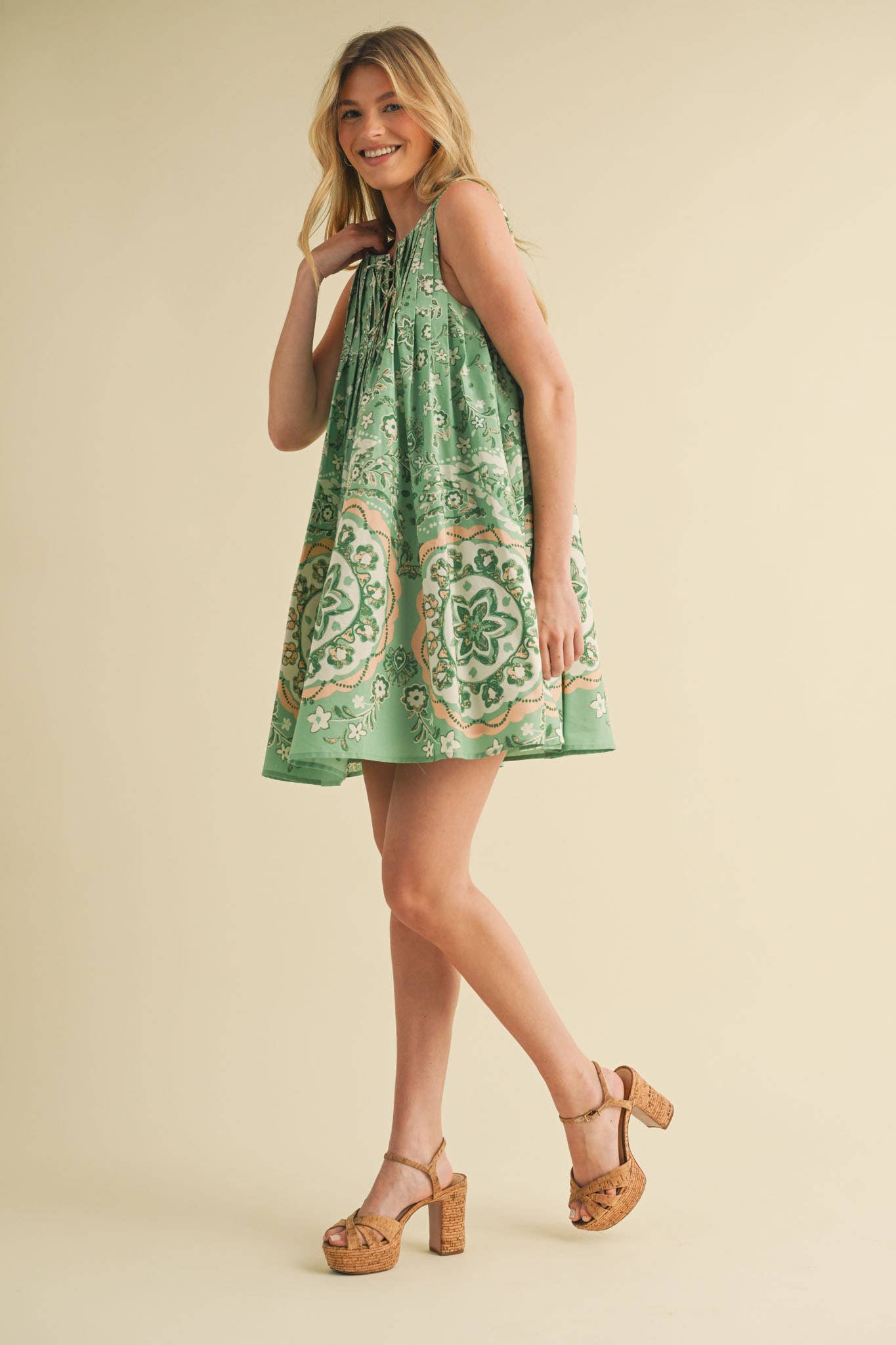 &MERCI - Wholesale Dress - Women's - EXCLUSIVE PRINT MINI DRESS WITH PLEATING MDR408636