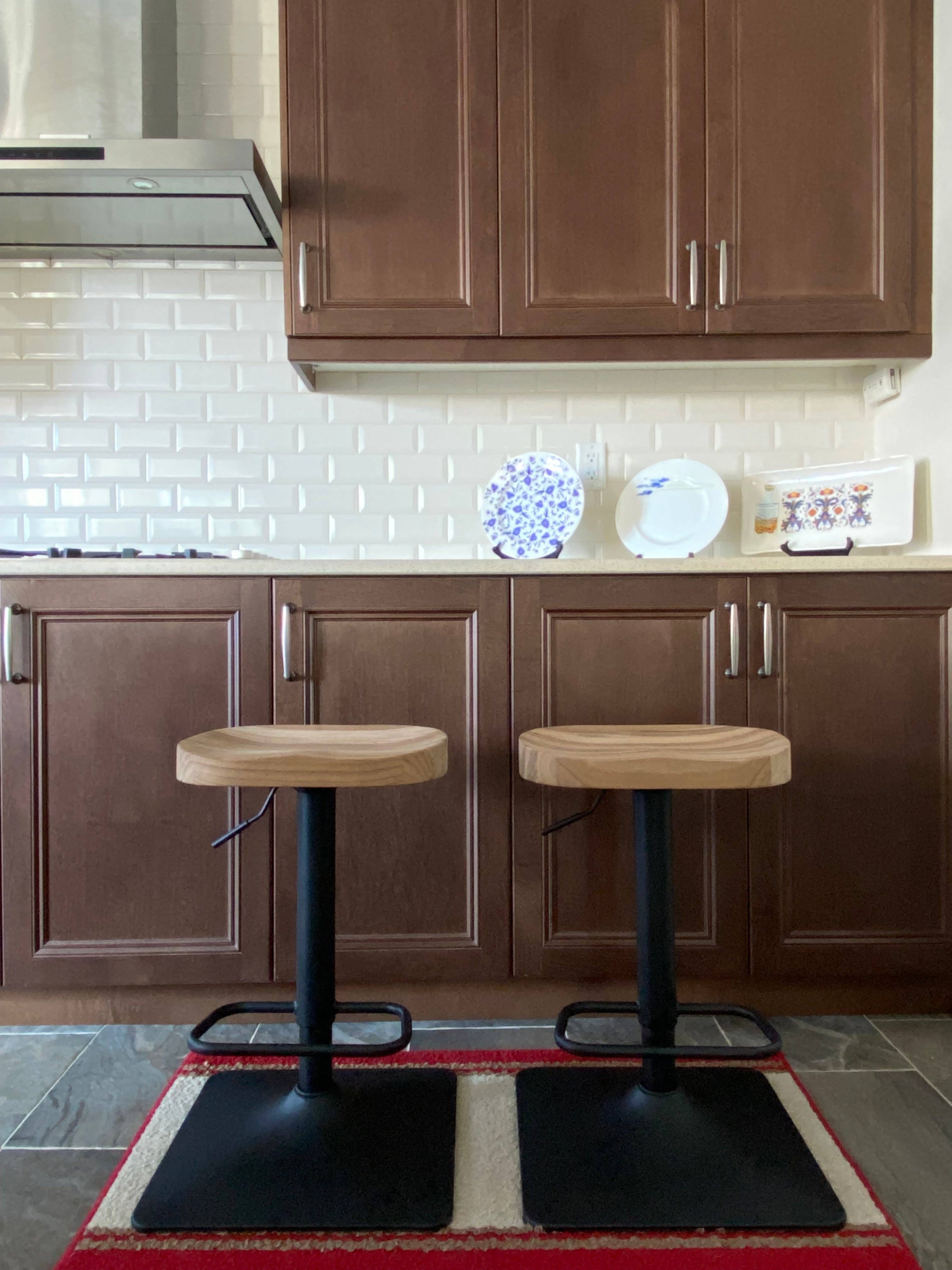 Seat4uhome - Wholesale Stool - Contour Elm Wood Seat Bristol Bar Stool -Price Per Item1