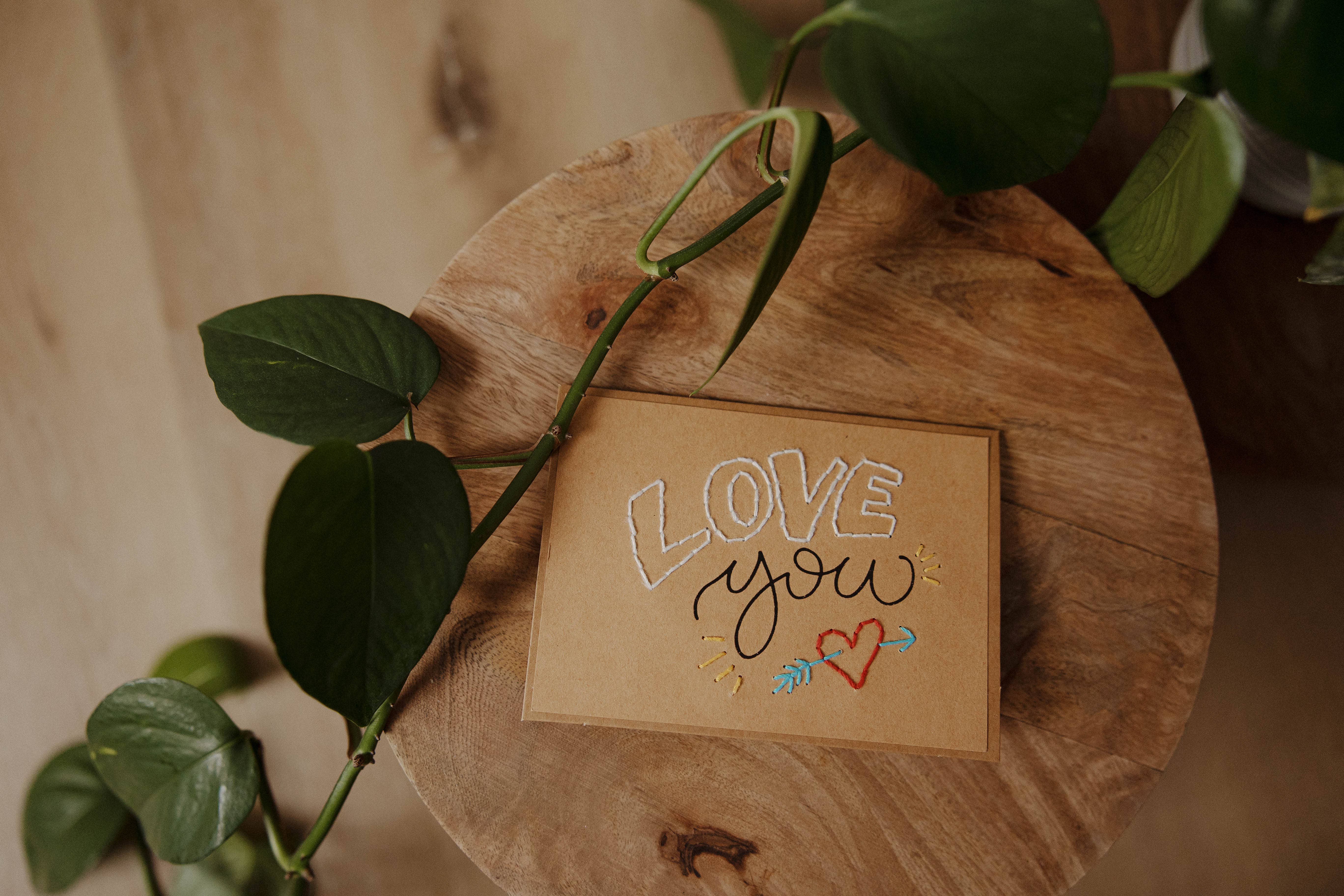 Rosie's Boutique Haiti - Wholesale Love Card - Love You Greeting Cards || Set of 4