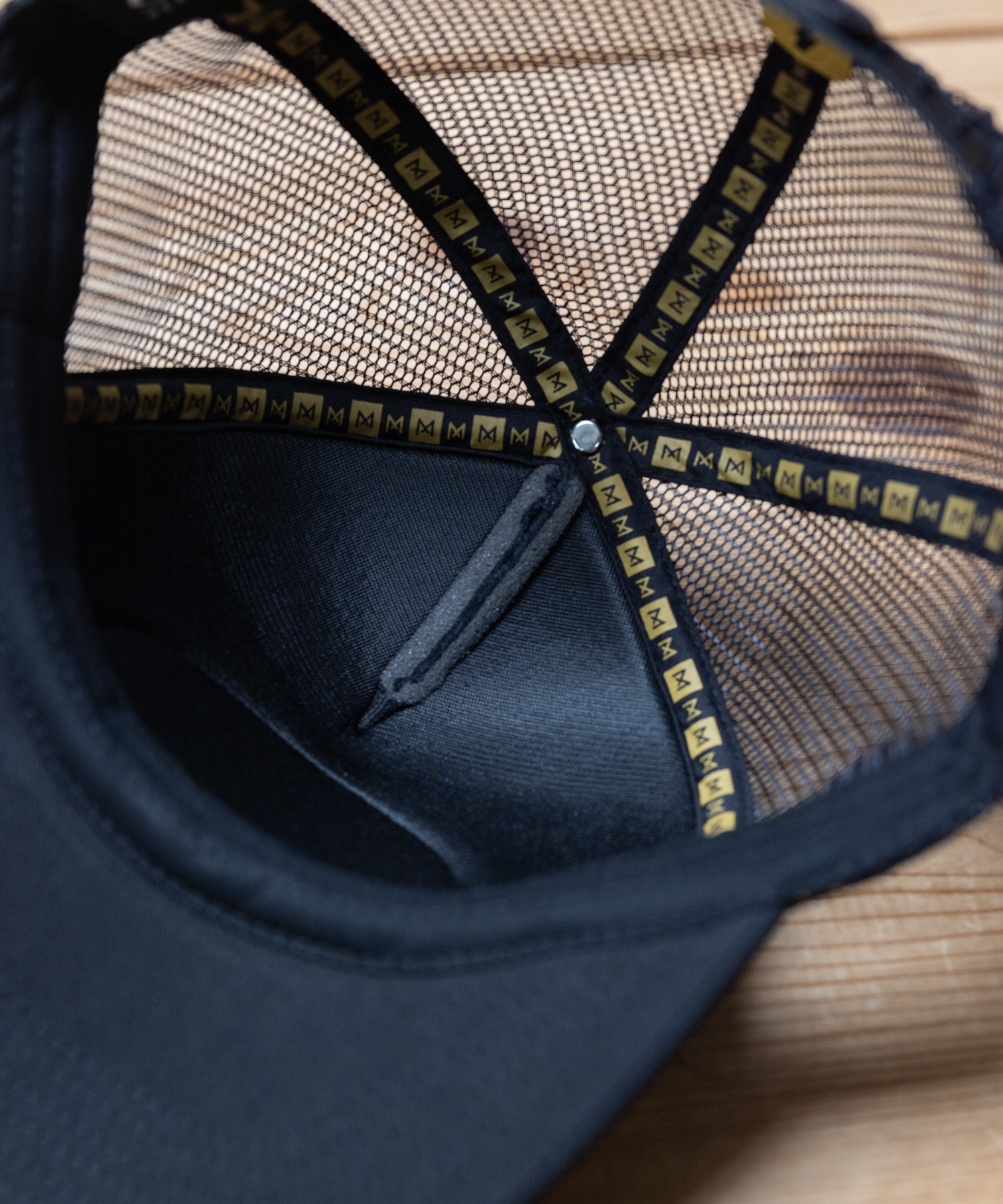 Maria Riding Company – wholesale Trucker hat – Unisex – Black Spark Plug Trucker Cap8