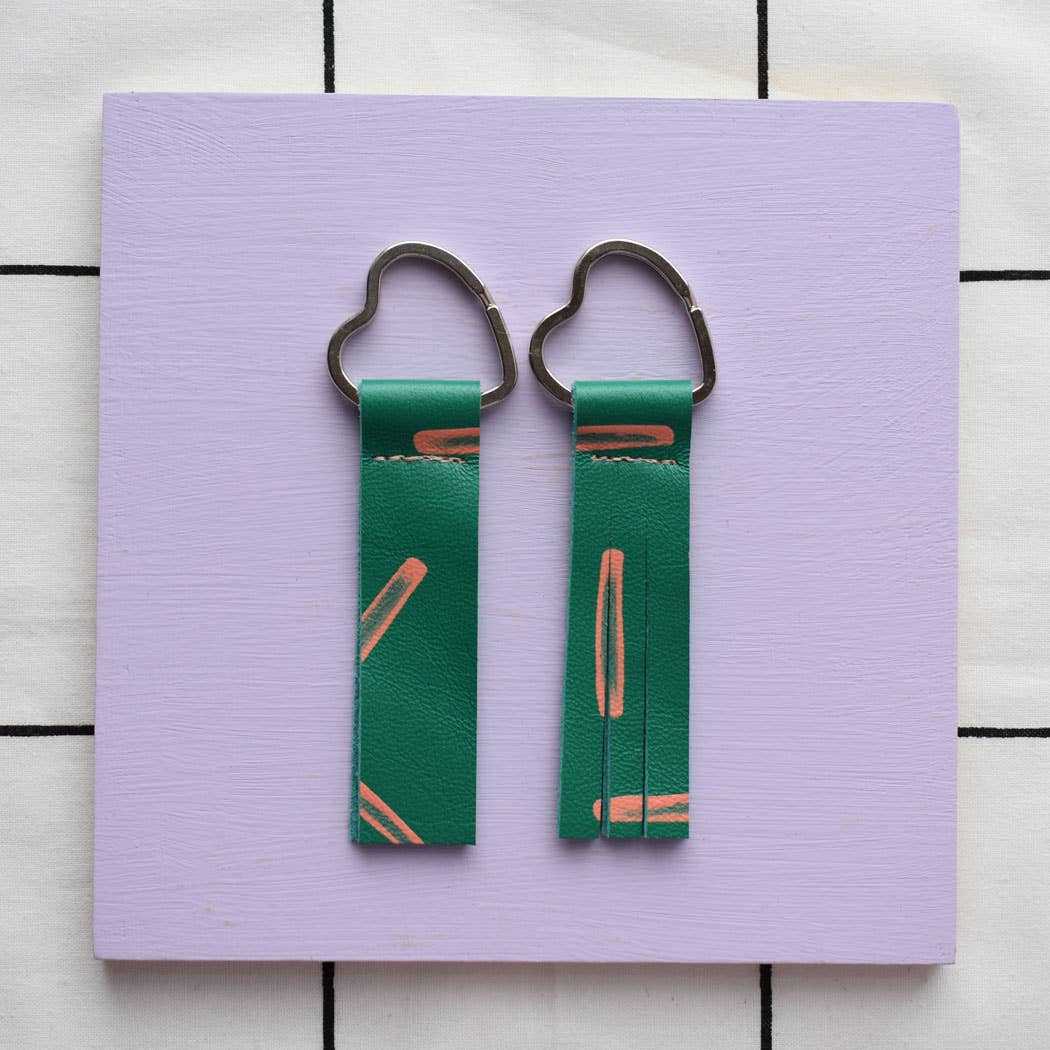 Jemma Marston - Vente Porte-clés – femme - Porte-clés en cuir peint à la main LOVE2