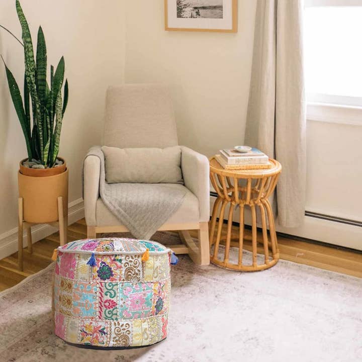 Aakriti Inc. - Vente Pouf - Lot de 10 housses de pouf indiennes Aakriti Gallery
