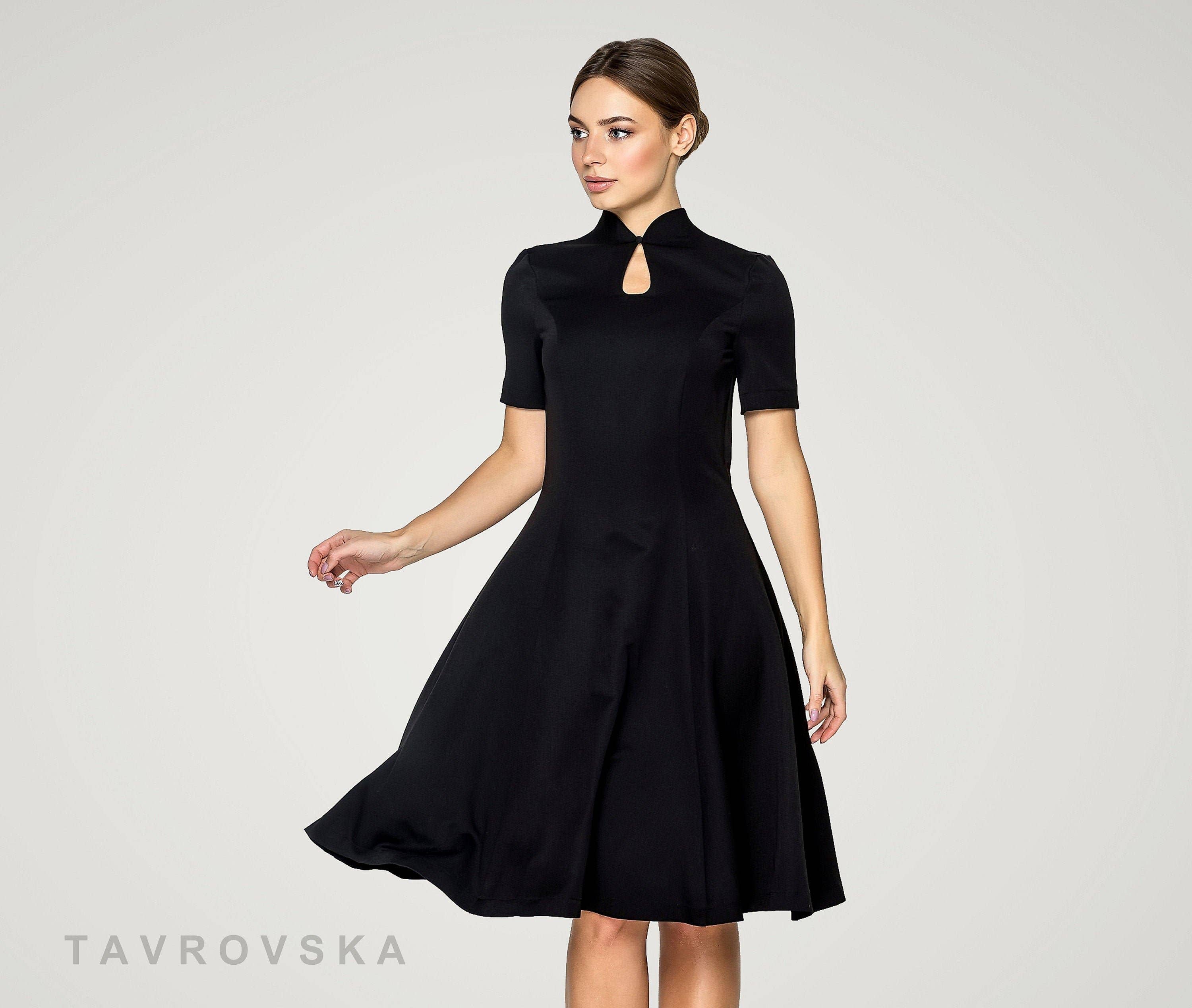 TAVROVSKA - Vendita all'ingrosso Vestito - Donna - Abito in cheongsam aderente e svasato nero2