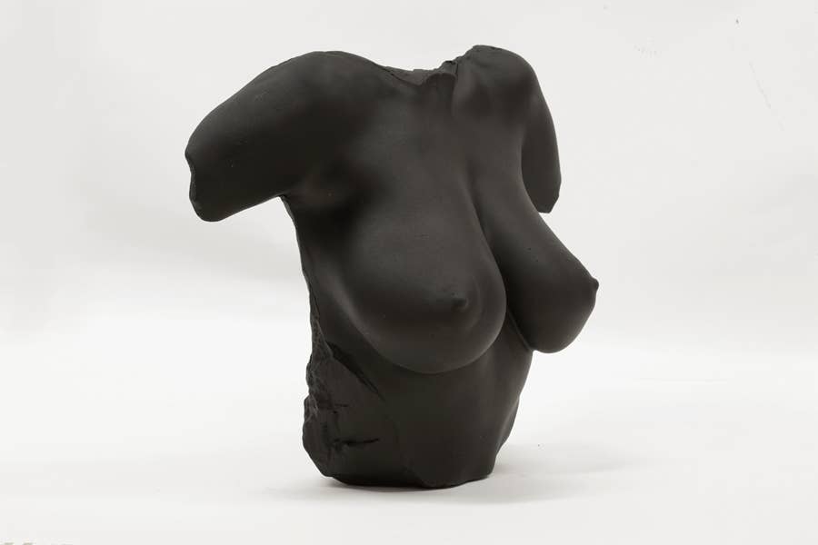 Creators Berlin - Wholesale Sculpture - Black Venus of Berlin2