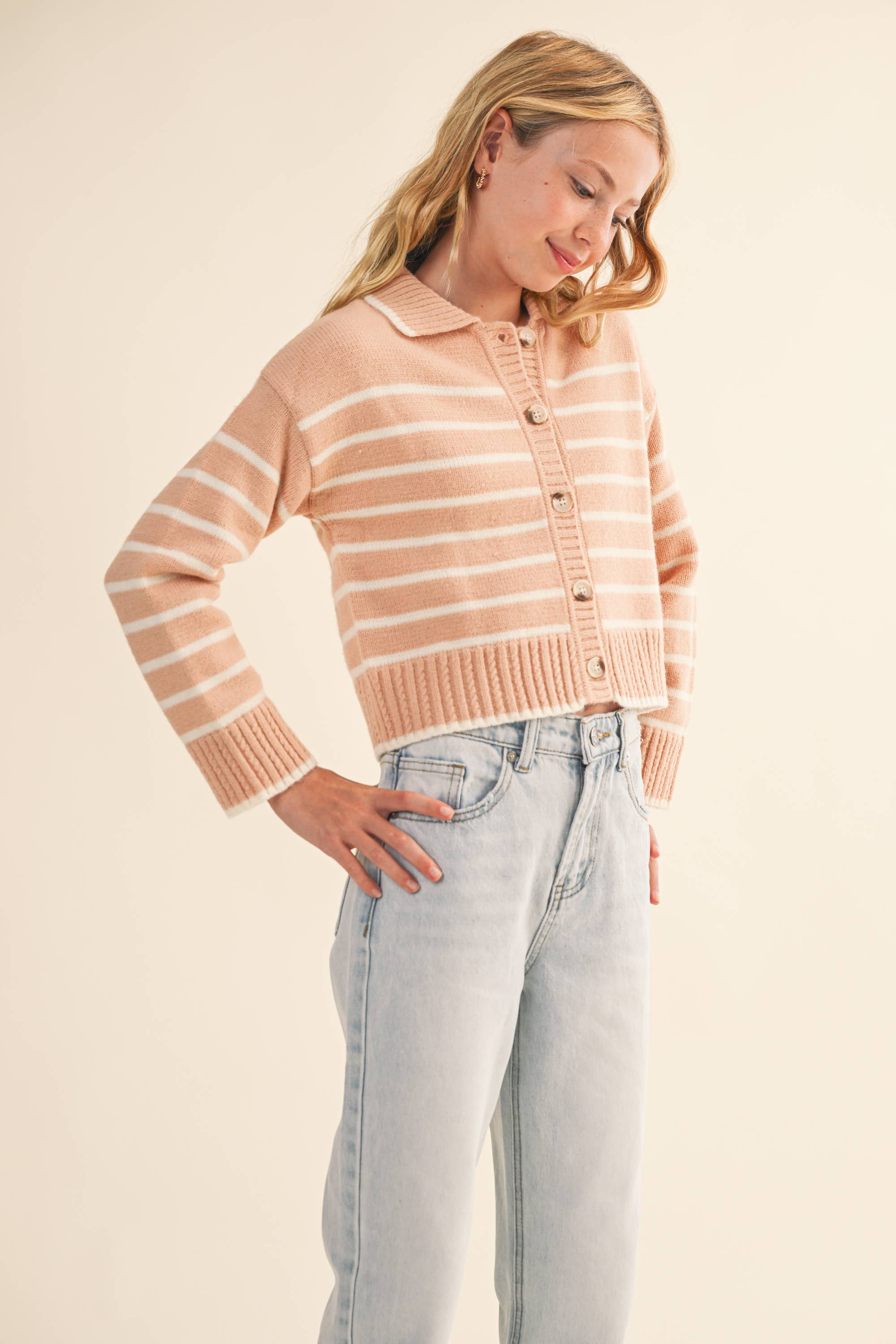 heart and arrow - Wholesale Cardigan - Kids - TWEEN KIDS GIRLS BUTTON UP COLLAR CARDIGAN (7-14)4