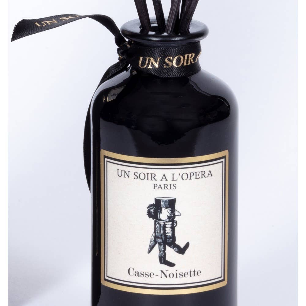 Un Soir A L'Opéra - Wholesale – wholesale Doftpinnar – Doftpinnar 180 ml - Julklapp - Nötknäppare2