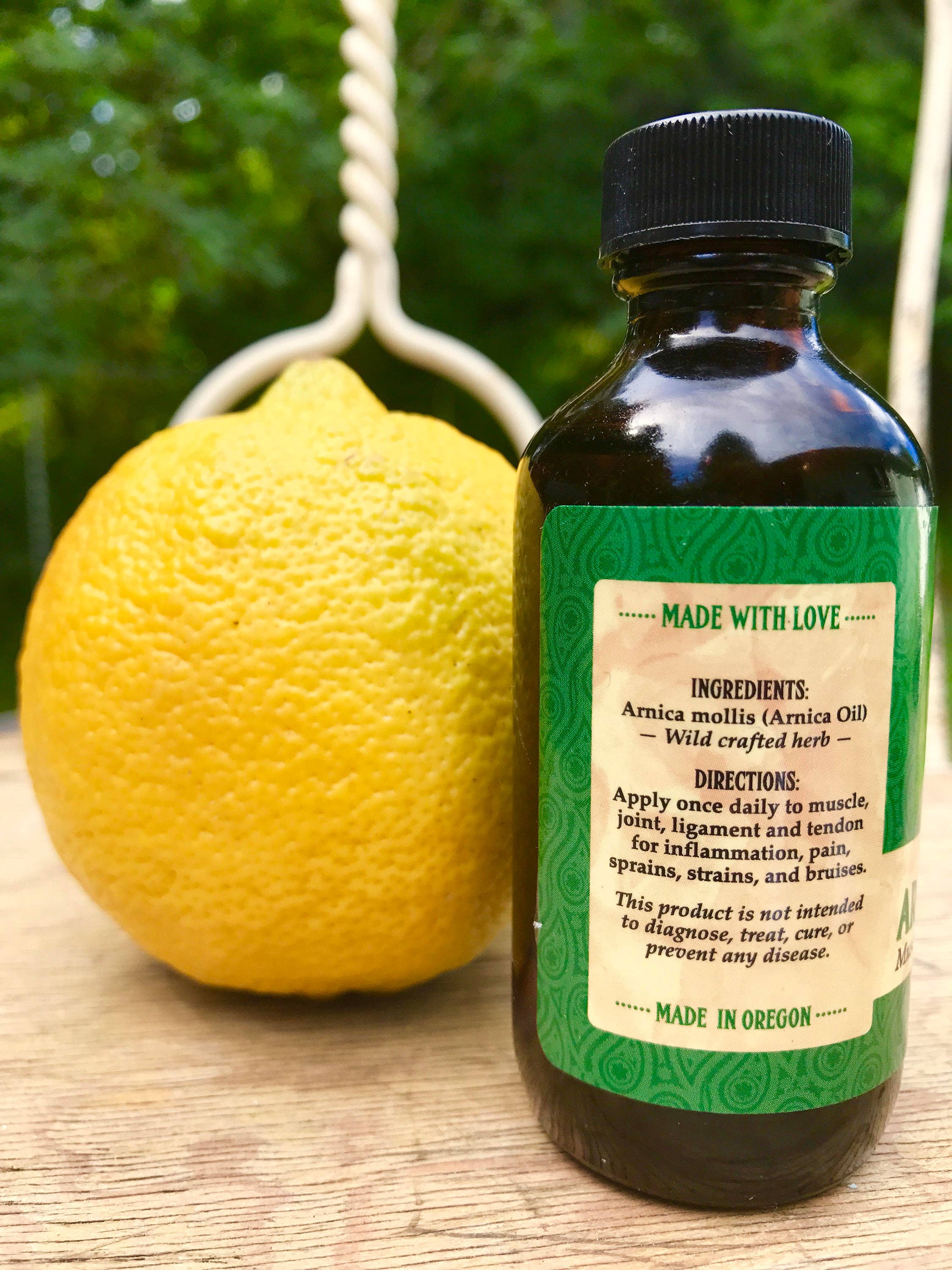 Green Heart Herbal Co. - Vente Spray/crème antidouleur - Huile d'arnica 2 oz2