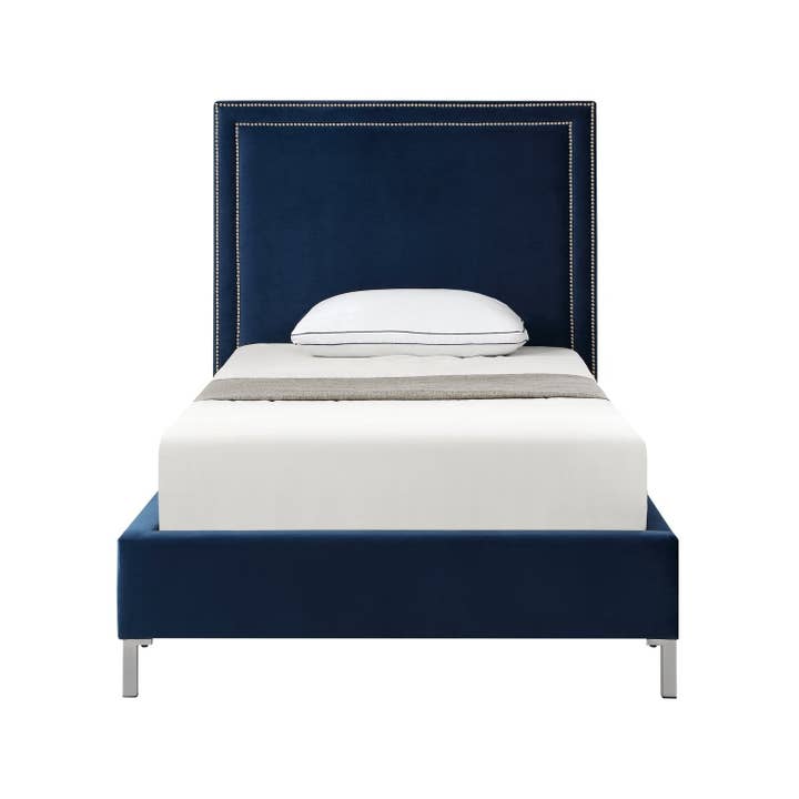 Inspired home - Wholesale Bed - Monroe Velvet Bedframe46