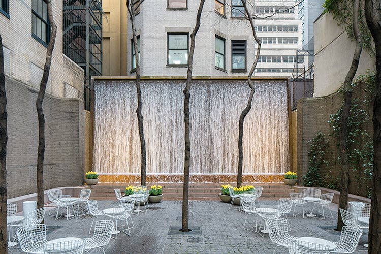 Blue Crow Media – wholesale Arts and entertainment – Modernist New York Map3